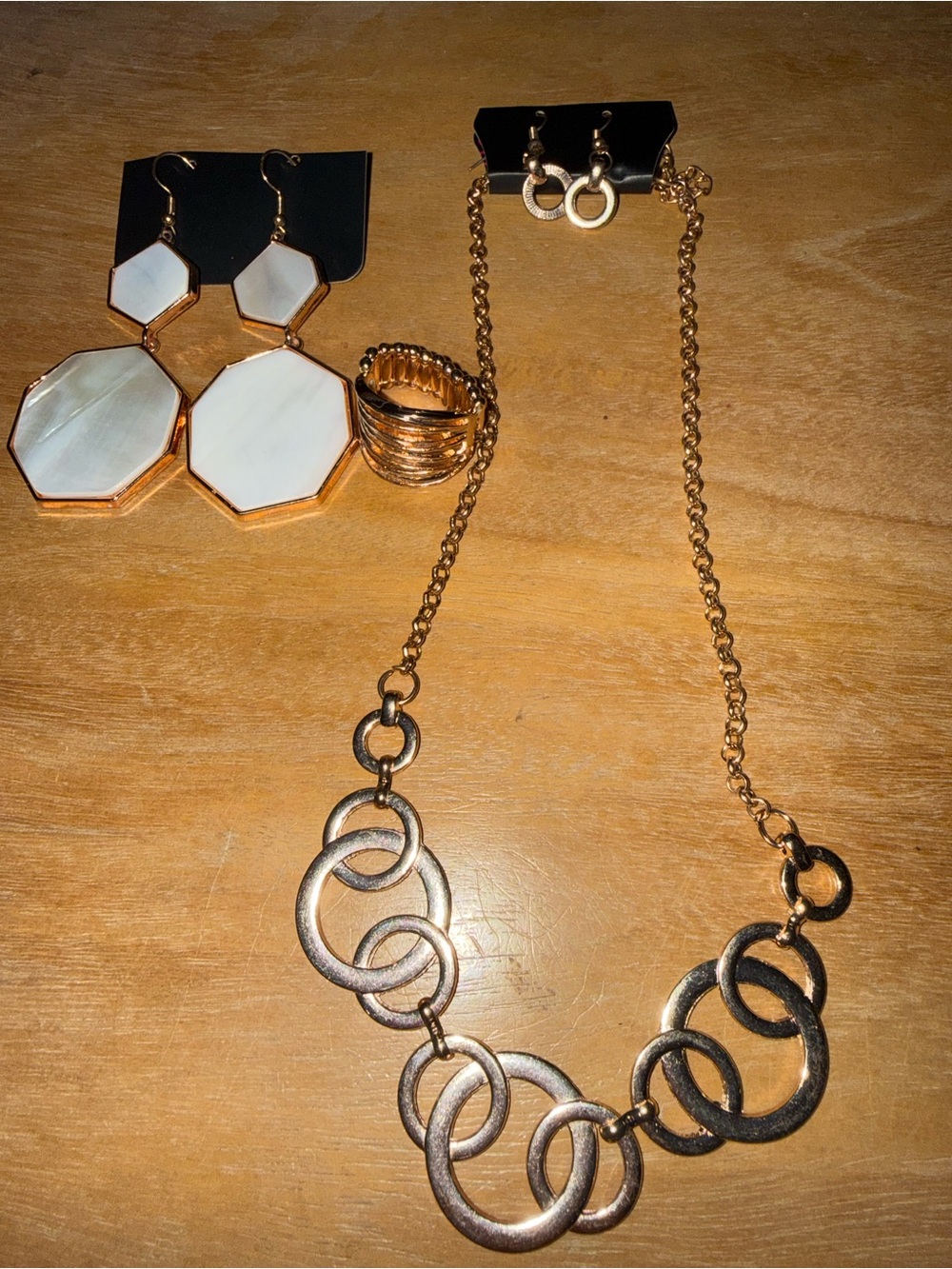 Gold-Tone Circle Link Necklace and White Hexagon Drop Earrings Set